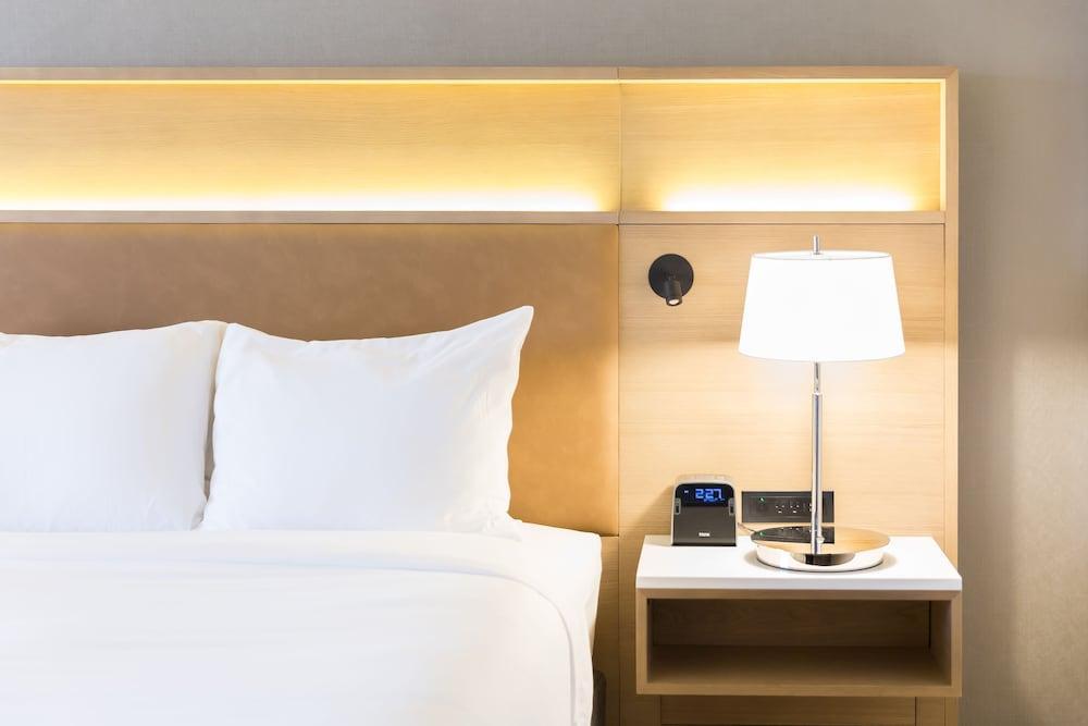 Radisson Hotel Phoenix Airport Екстериор снимка