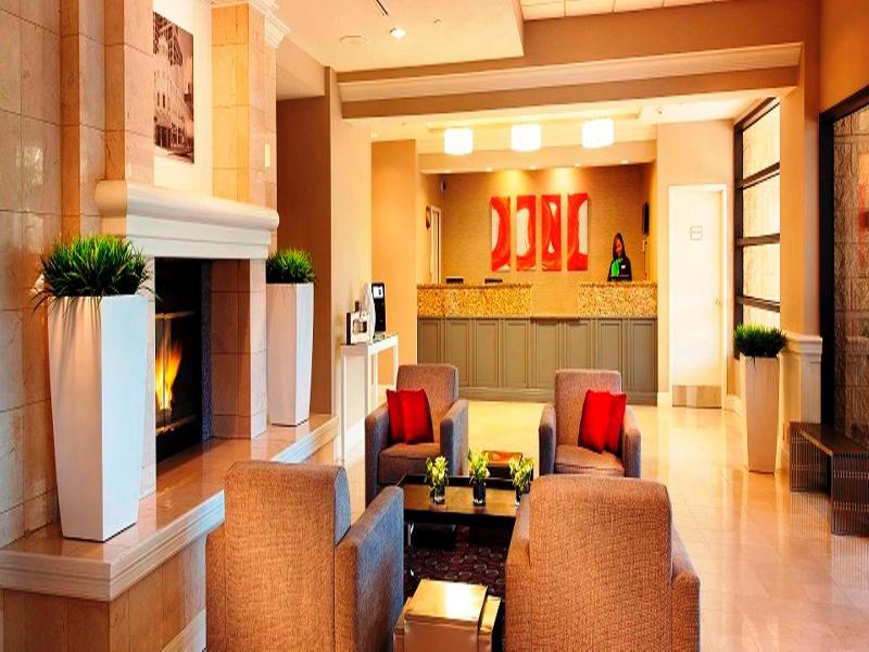 Radisson Hotel Phoenix Airport Екстериор снимка