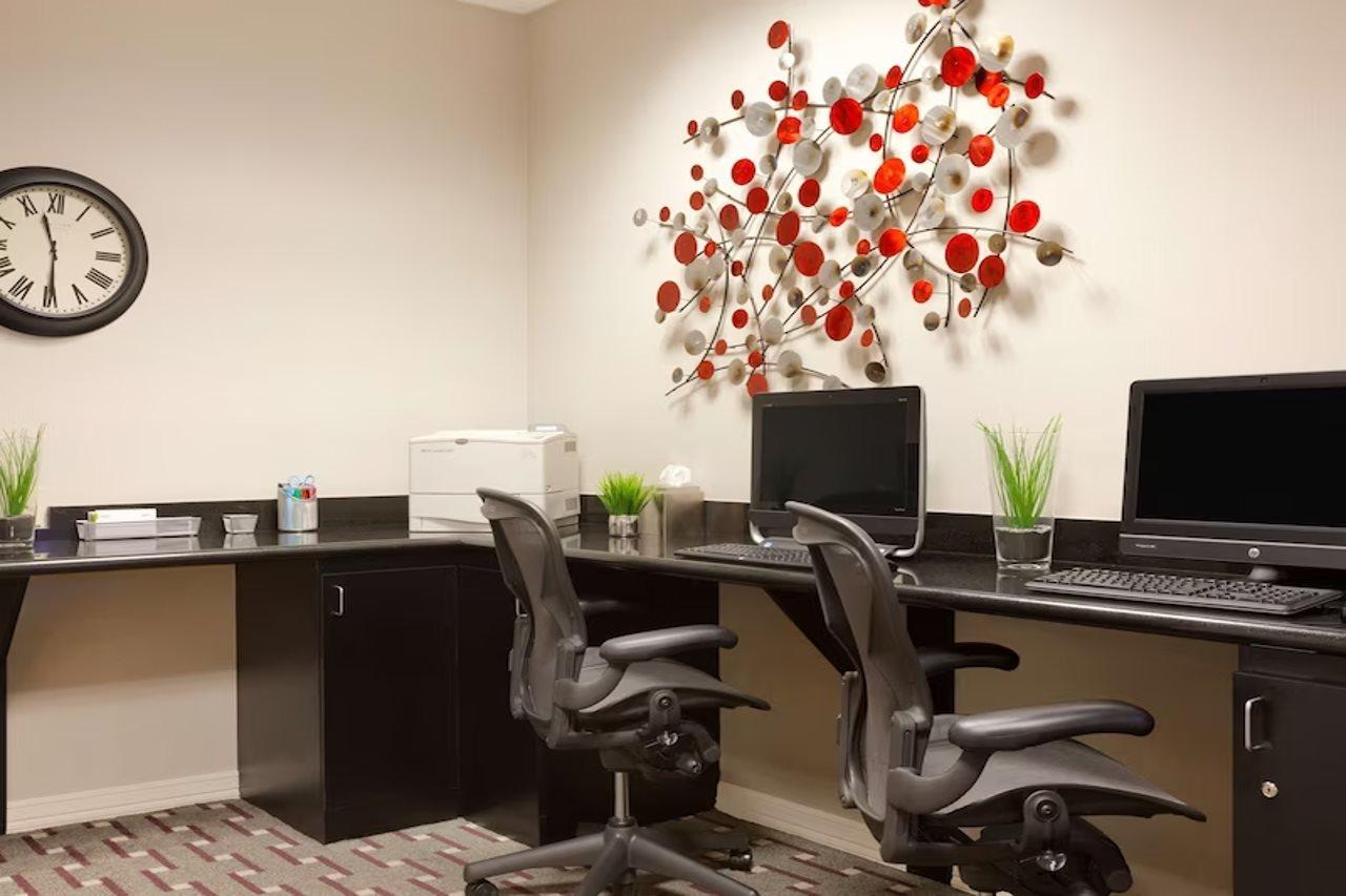 Radisson Hotel Phoenix Airport Екстериор снимка