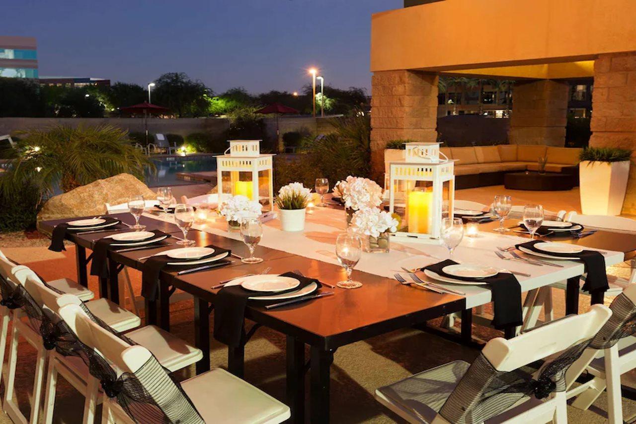 Radisson Hotel Phoenix Airport Екстериор снимка